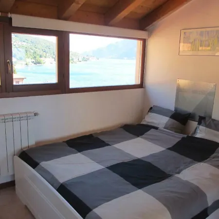 Apartmentslagodicomo Acquaseria